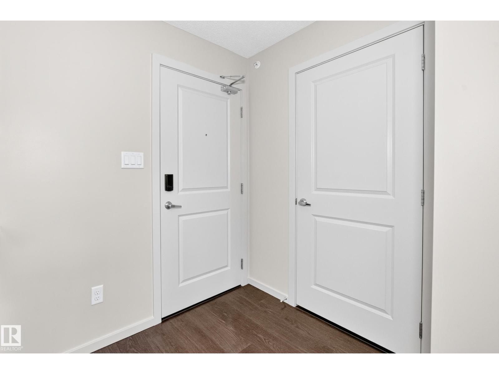#408 508 Albany WY NW NW - Image 7