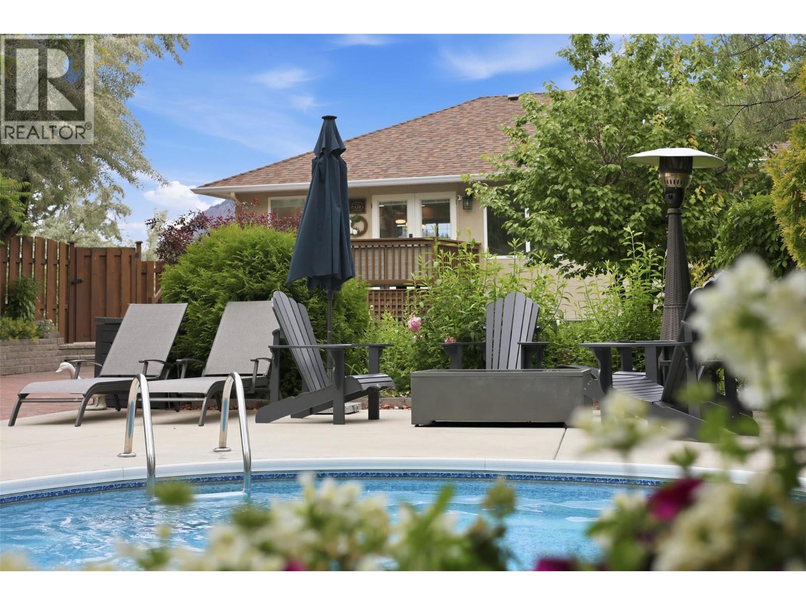 1648 Skeena Place - 48