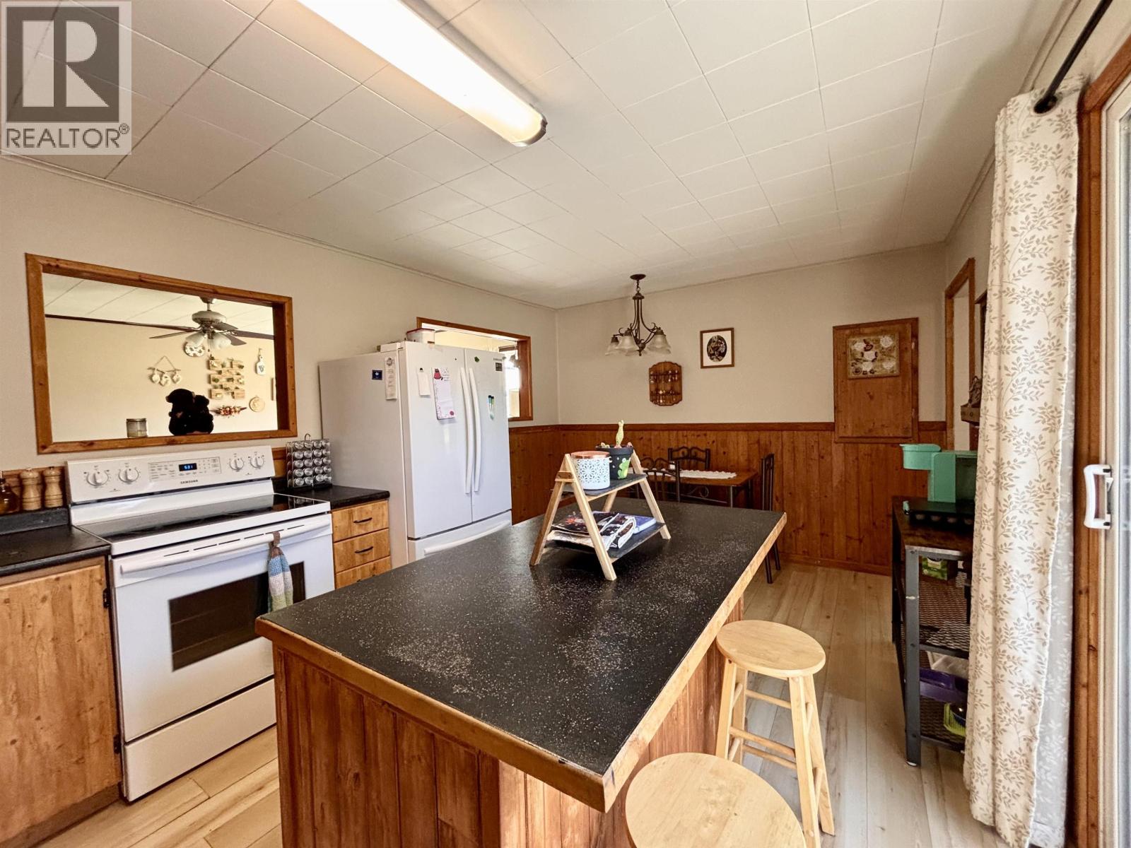 75 FINCH STREET - 6