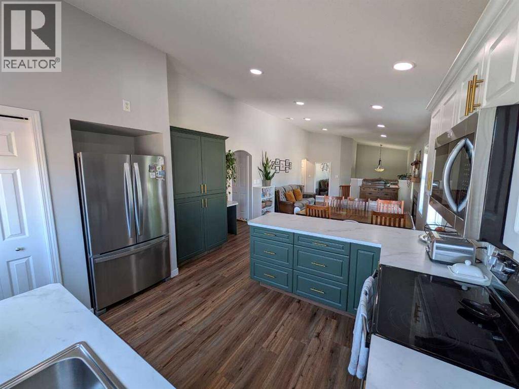 292 Lancaster Drive - 8