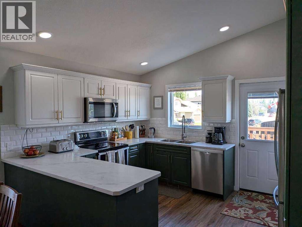 292 Lancaster Drive - 7