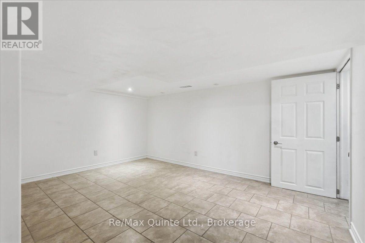86 PRINCESS STREET - 19