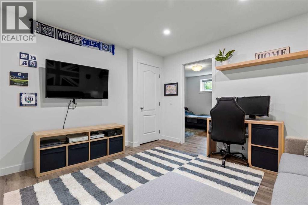 8141 Masters Boulevard SE - 26