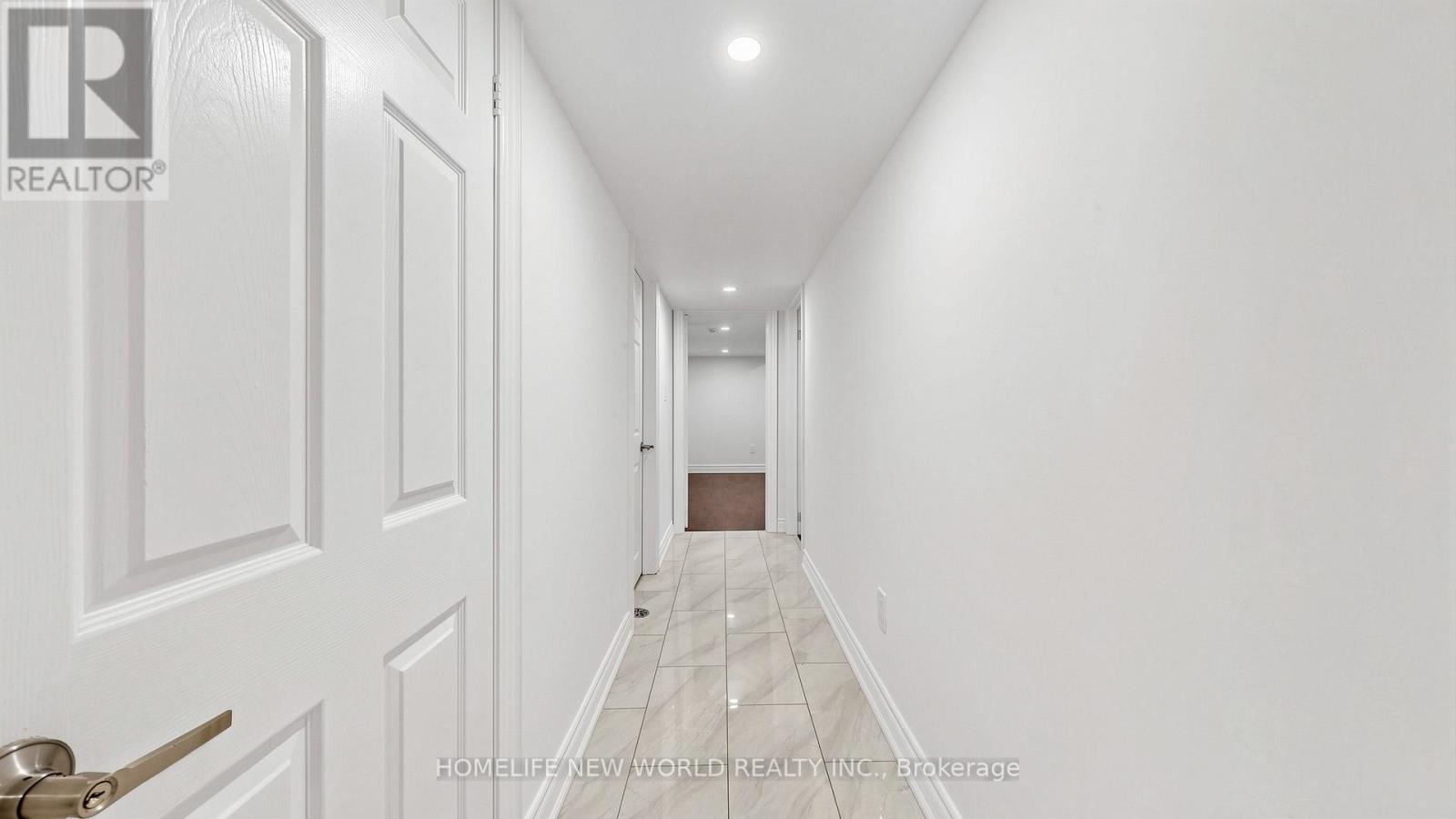 73 DOUBTFIRE CRESCENT - 29