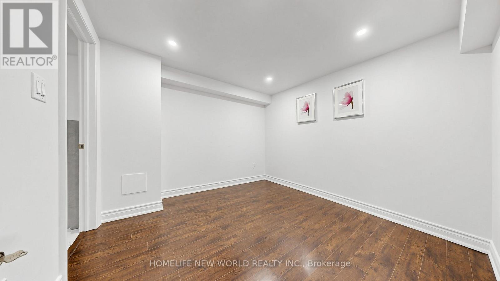 73 DOUBTFIRE CRESCENT - 31