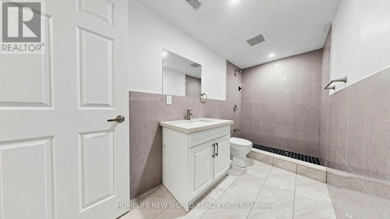 73 DOUBTFIRE CRESCENT - 32