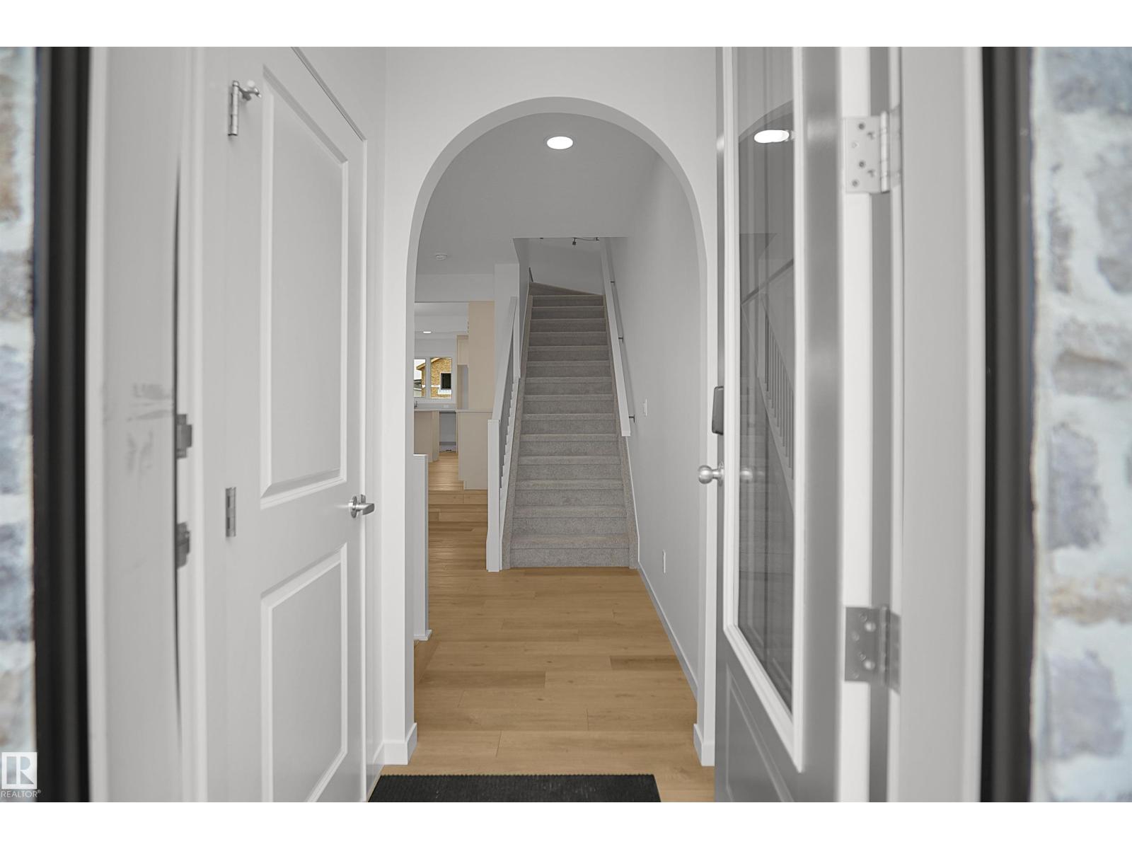 1312 9 ST NW - 4