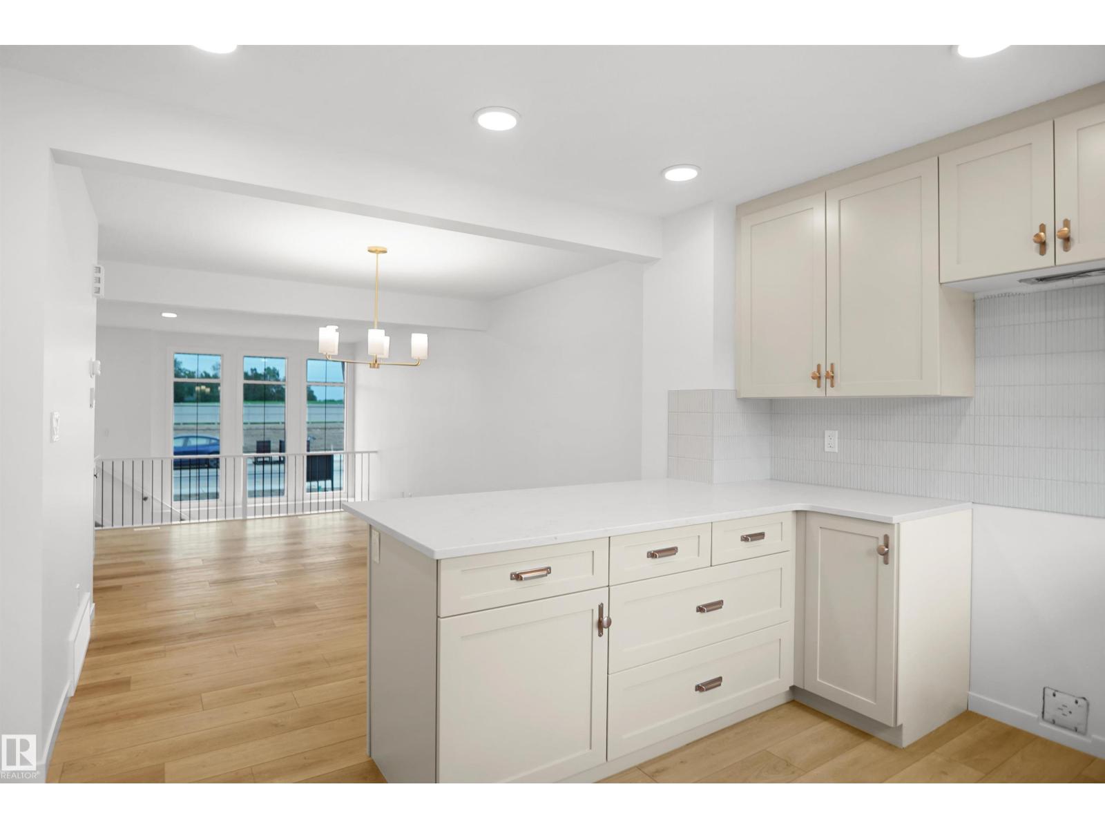 1312 9 ST NW - 15