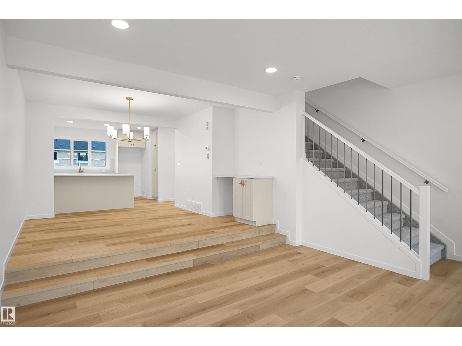 1312 9 ST NW - 7