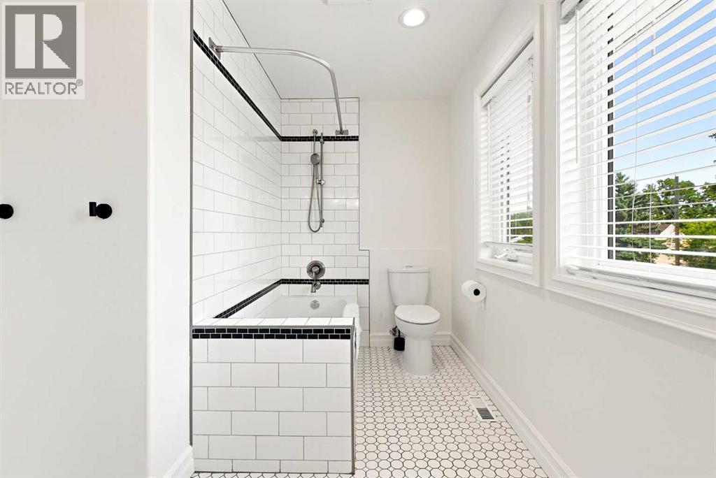5808 43 Avenue - 24