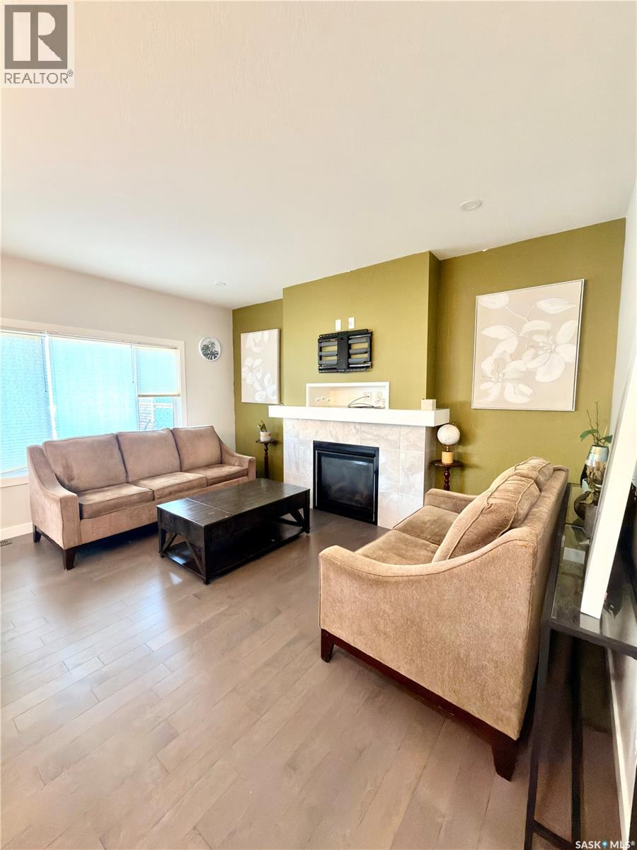 539 Secord MANOR - Image 11