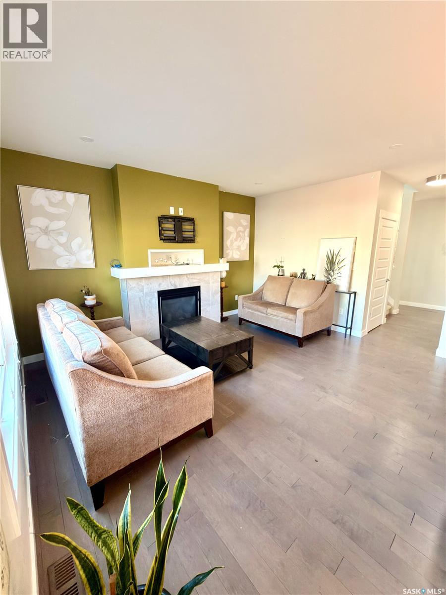 539 Secord MANOR - Image 16
