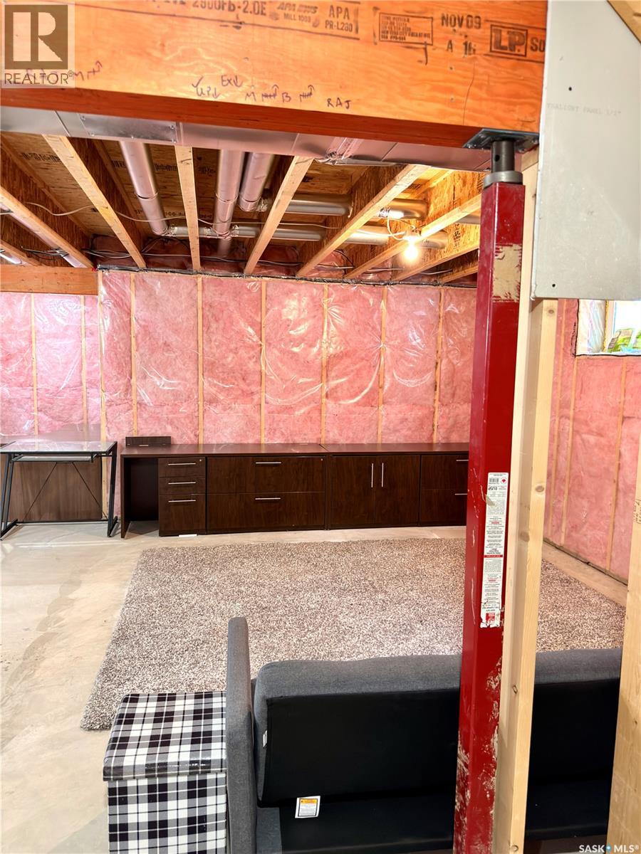539 Secord MANOR - Image 40