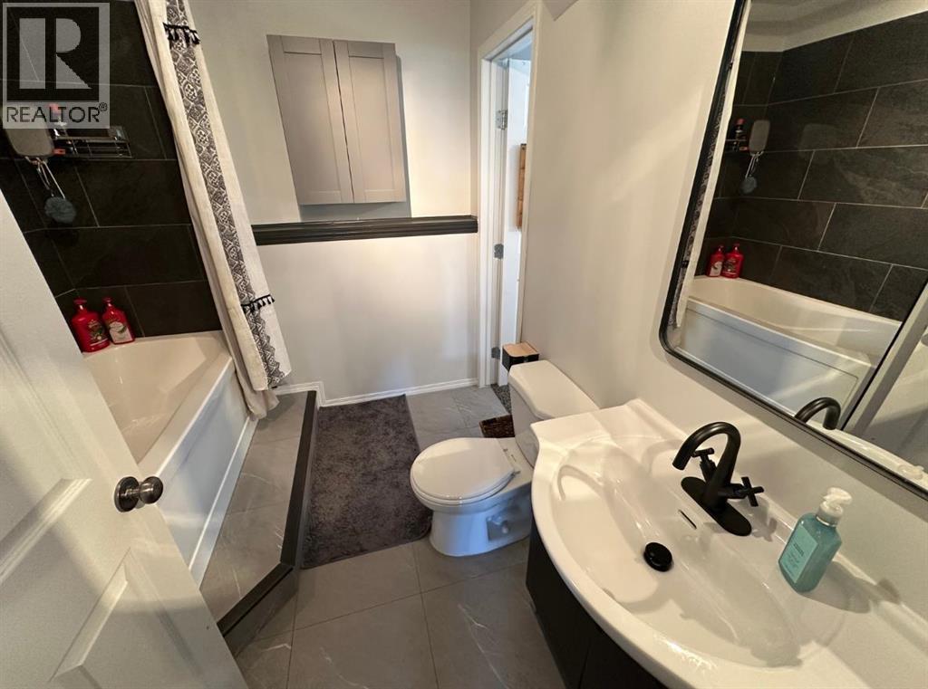 24 Elreg Street - Image 19