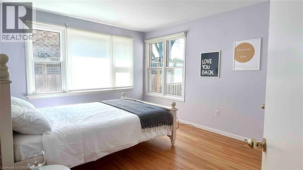 919 MONTGOMERY Drive - 15