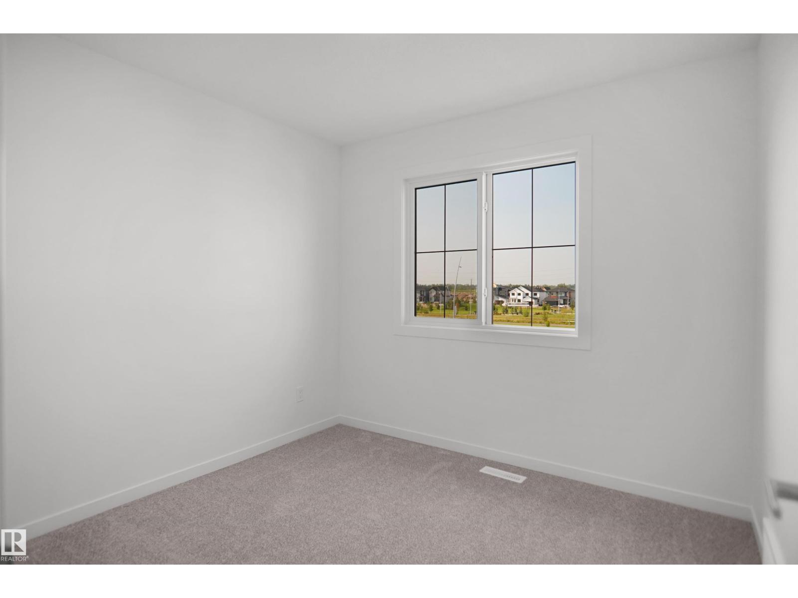 #62 17319 5 ST NE - 21