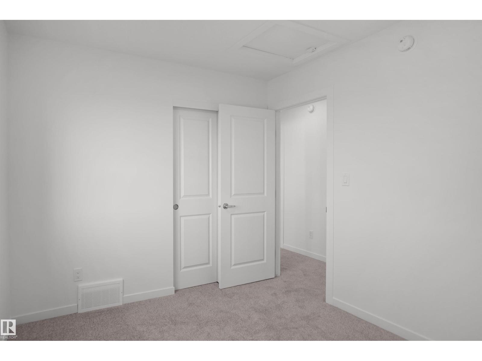 #62 17319 5 ST NE - 22