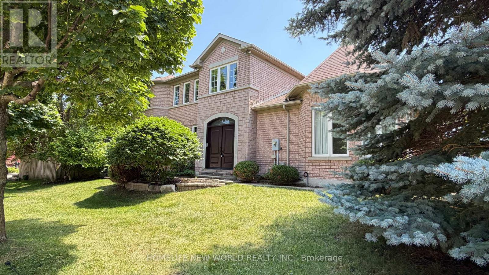 11 FORTUNE CRESCENT - 44