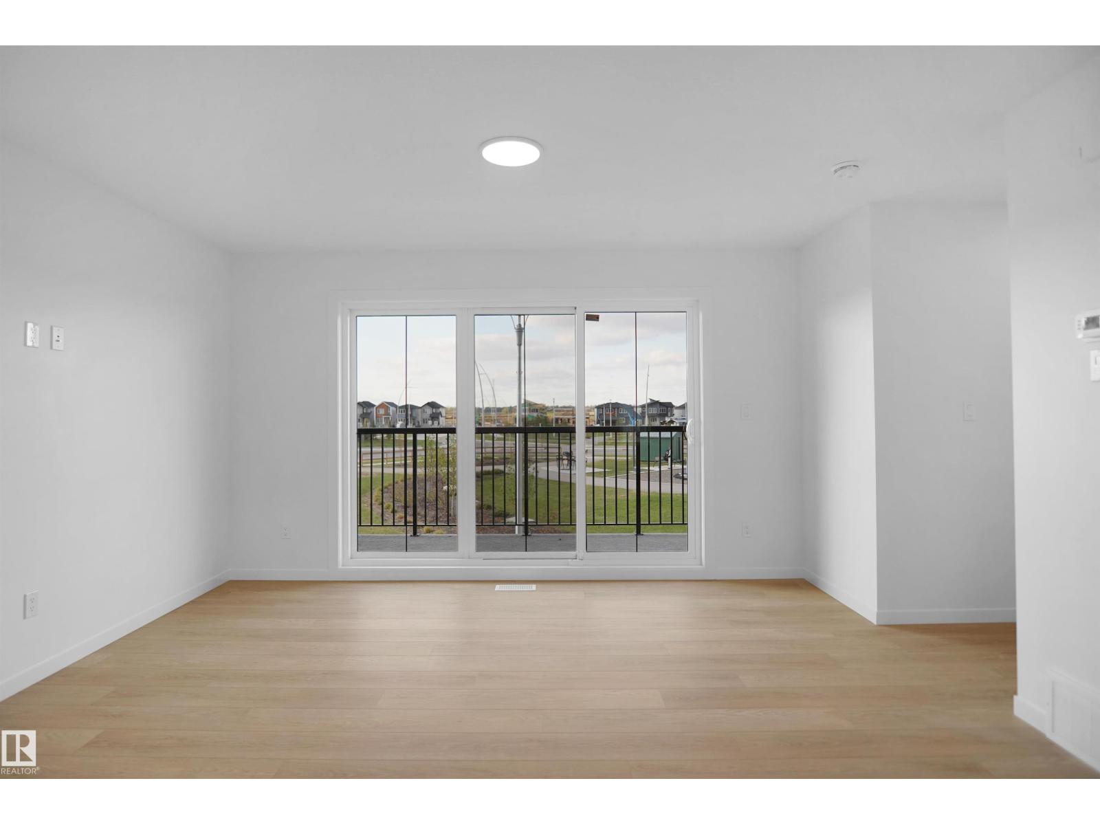 #71 17319 5 ST NE - 6