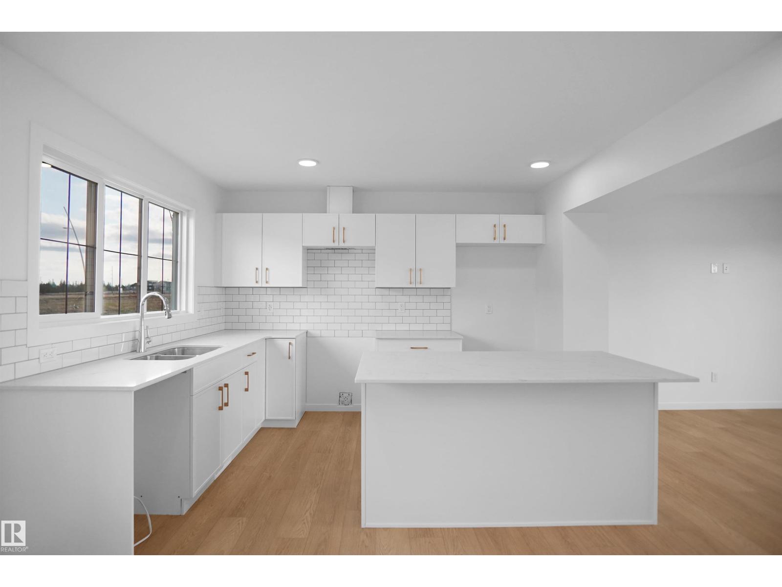 #71 17319 5 ST NE - 11