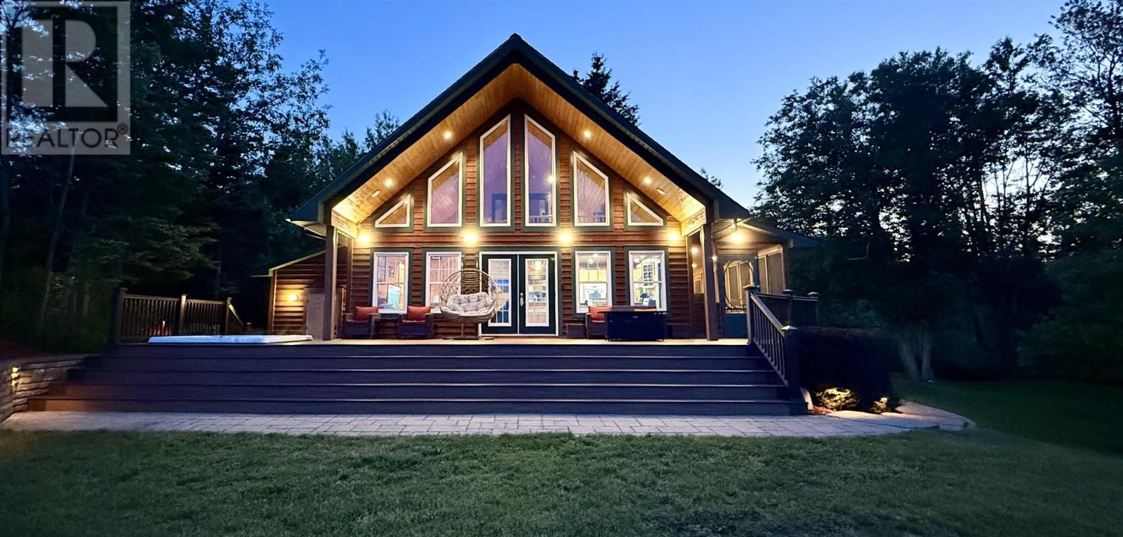 31 MacDonald Beach Road B2G 2L2 - 1