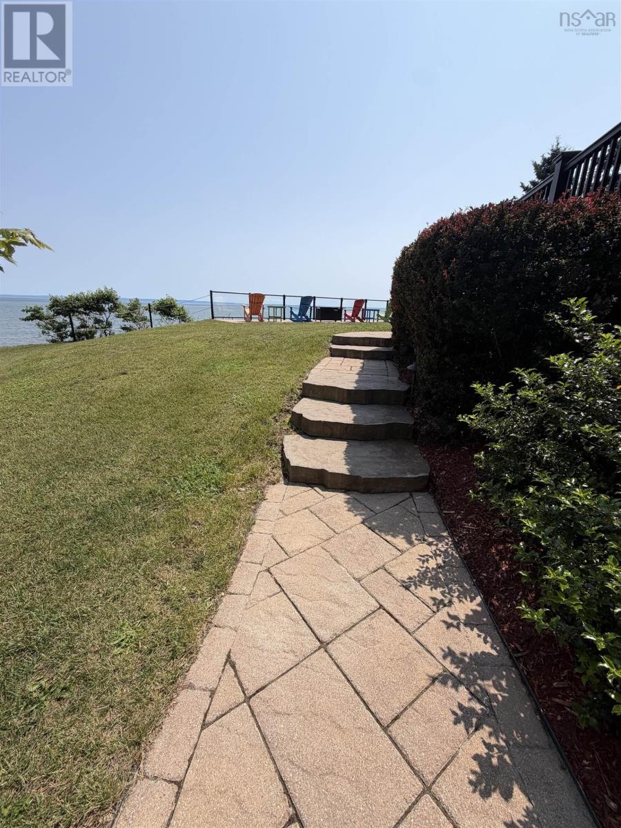 31 MacDonald Beach Road B2G 2L2 - 9