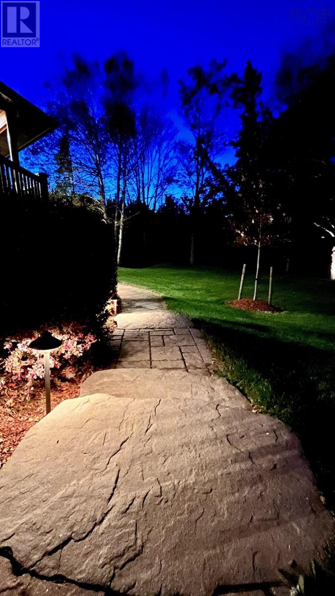 31 MacDonald Beach Road B2G 2L2 - 29