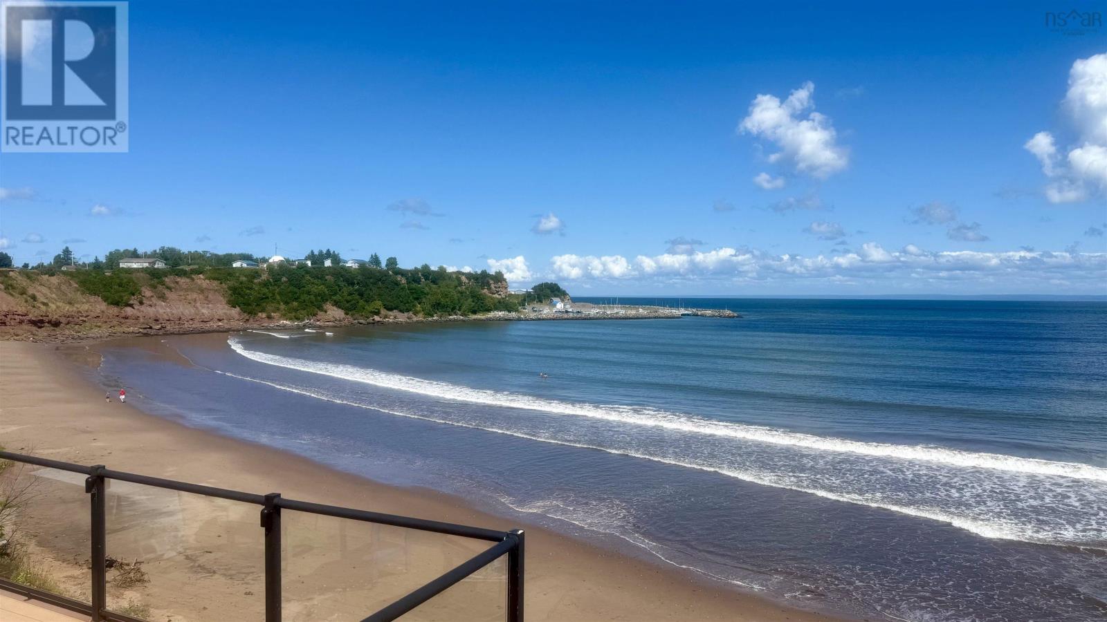 31 MacDonald Beach Road B2G 2L2 - 4
