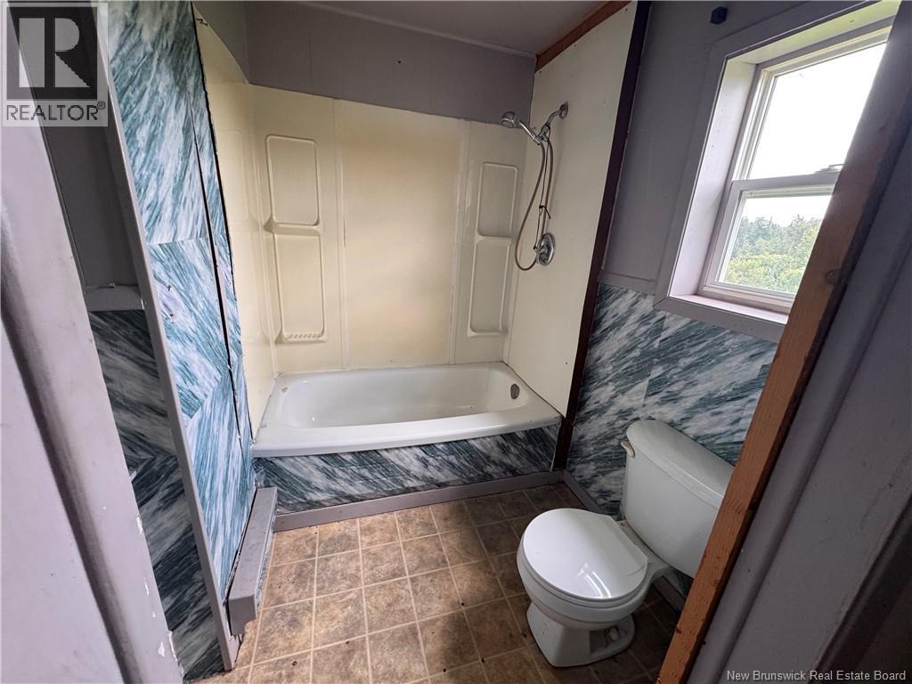 628 Ennishone Road - 11