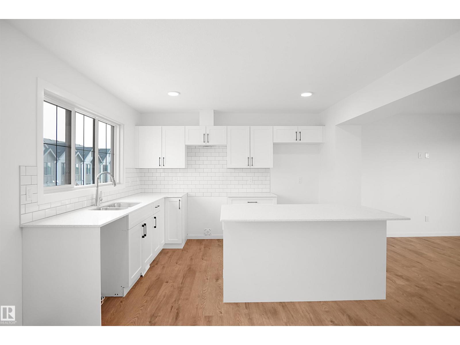 #67 17319 5 ST NE - 10