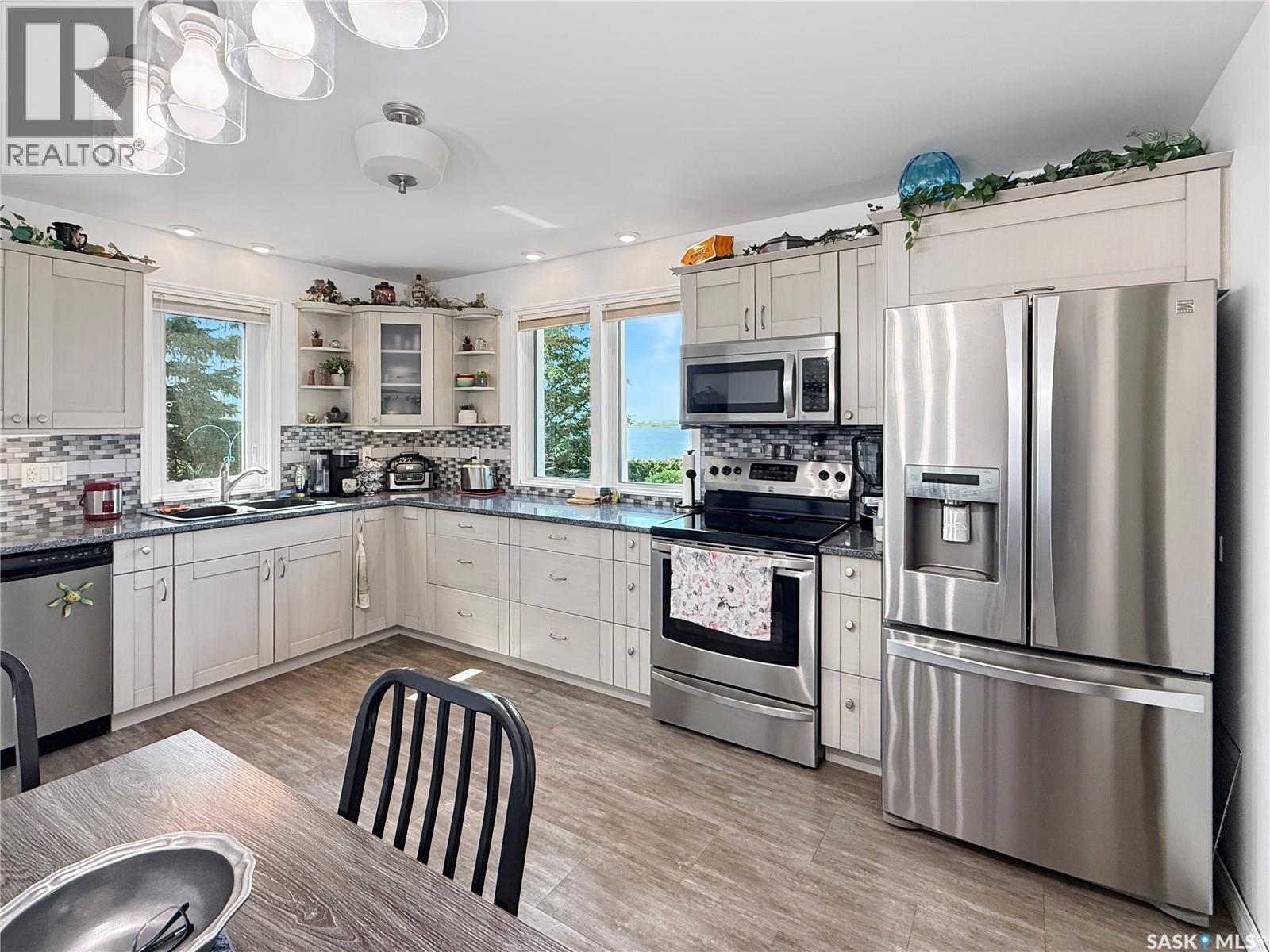 5 Summerfield DRIVE W - 3