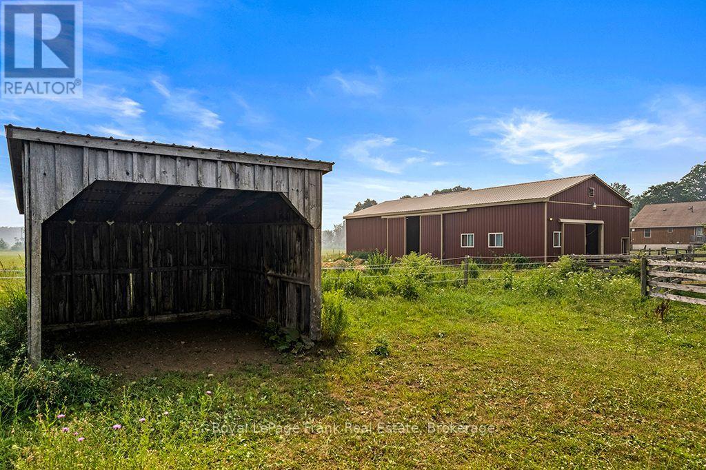 720472 20 SIDE ROAD - 42