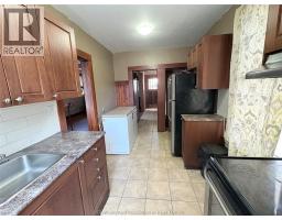 Kitchen - 100 Joseph Street, Chatham, ON N7L3G9 Photo 7