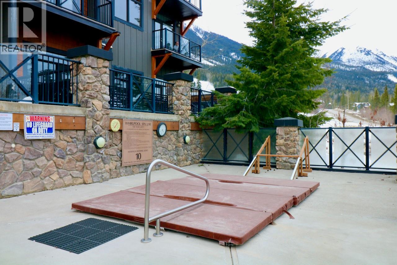 #216 1549 Kicking Horse Trail - 63