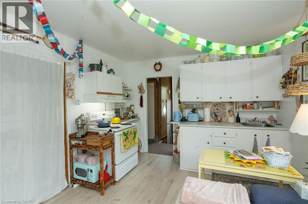 1013 HOPKINS HILL Road - Image 24