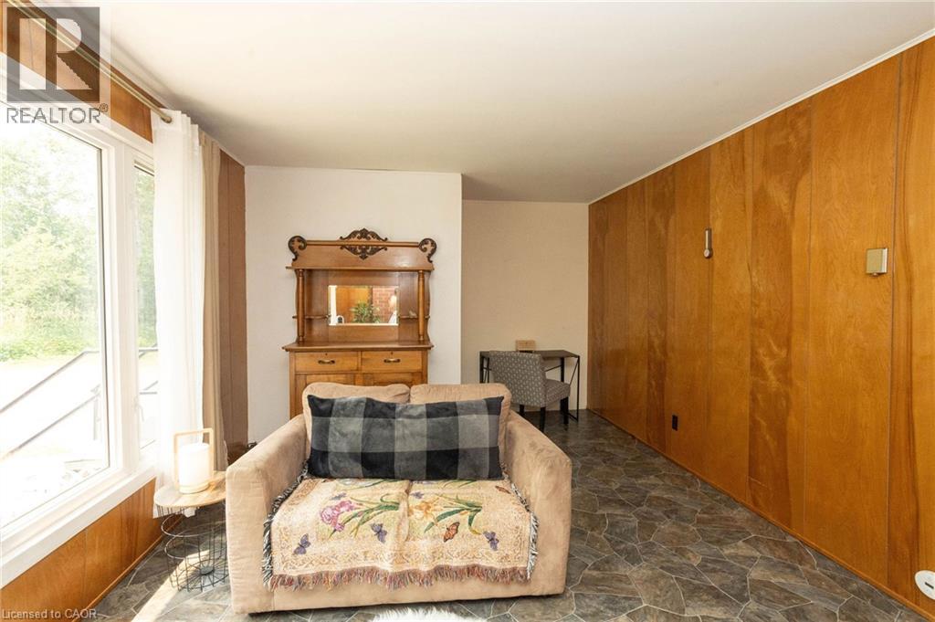 1013 HOPKINS HILL Road - 12
