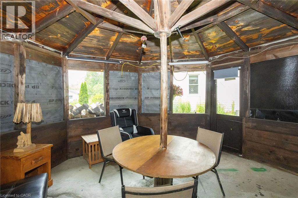 1013 HOPKINS HILL Road - 6