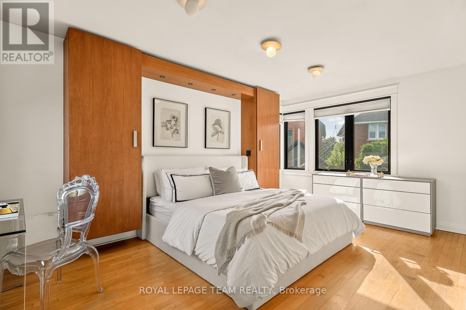 120 RIVERDALE AVENUE - 14