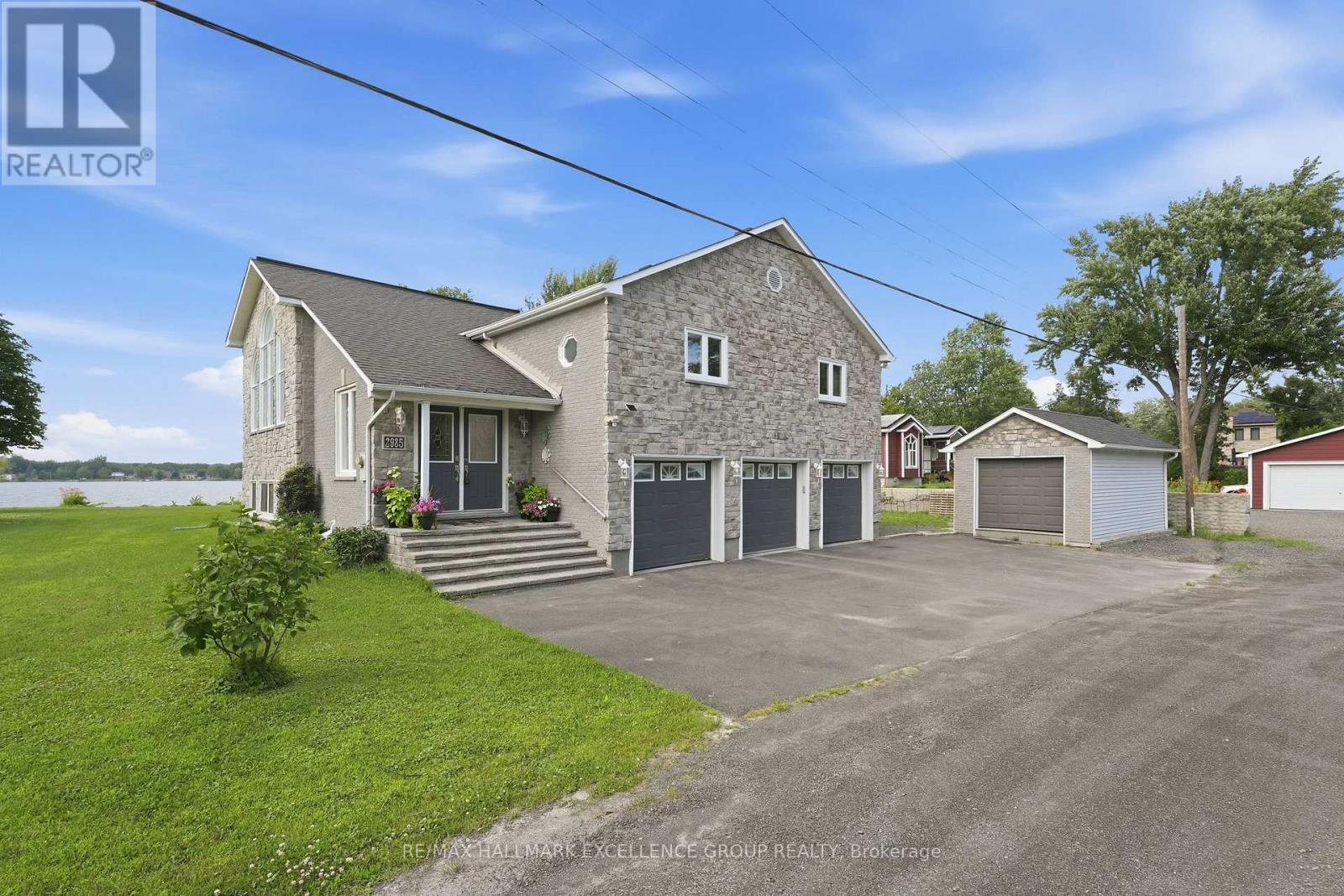 2985 LEO LANE - 1