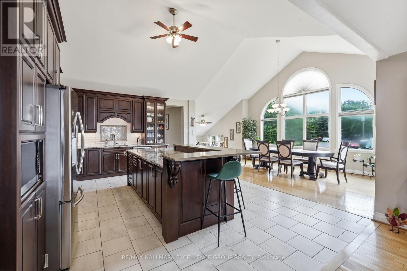 2985 LEO LANE - 13