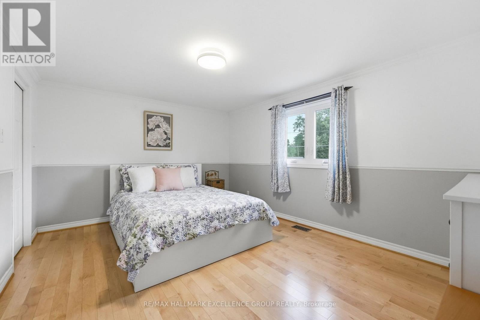2985 LEO LANE - 23