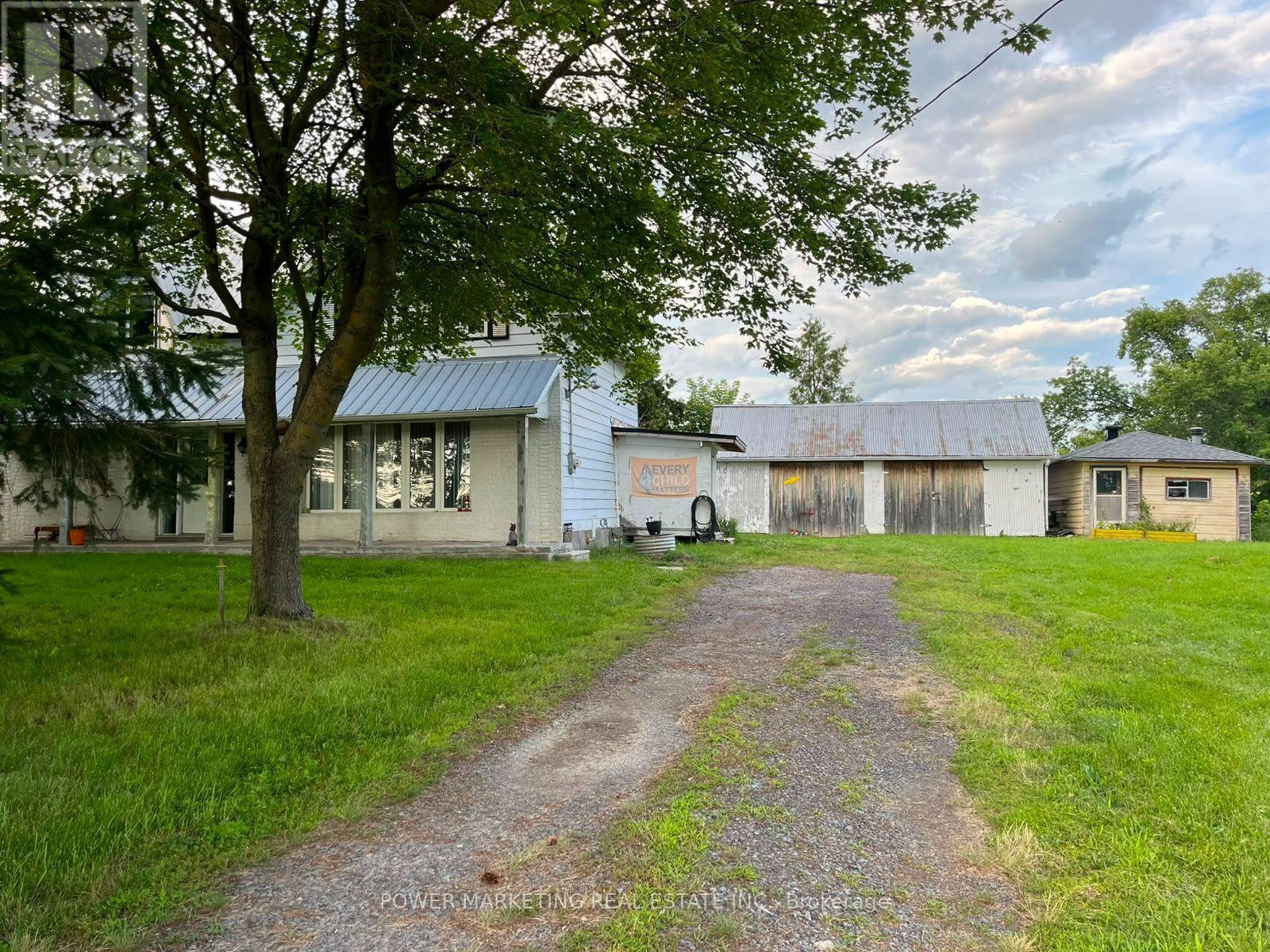 2051 BLACKCREEK ROAD - 3