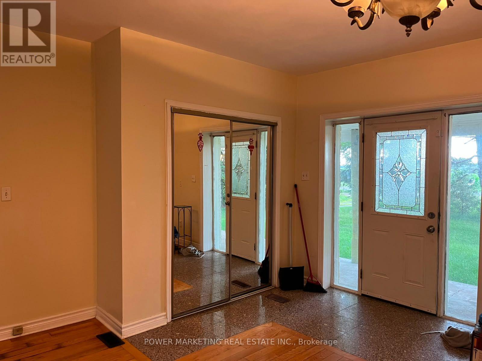 2051 BLACKCREEK ROAD - 5