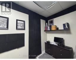 205 - 8791 Woodbine Avenue, Markham, ON L3R0P4 Photo 6