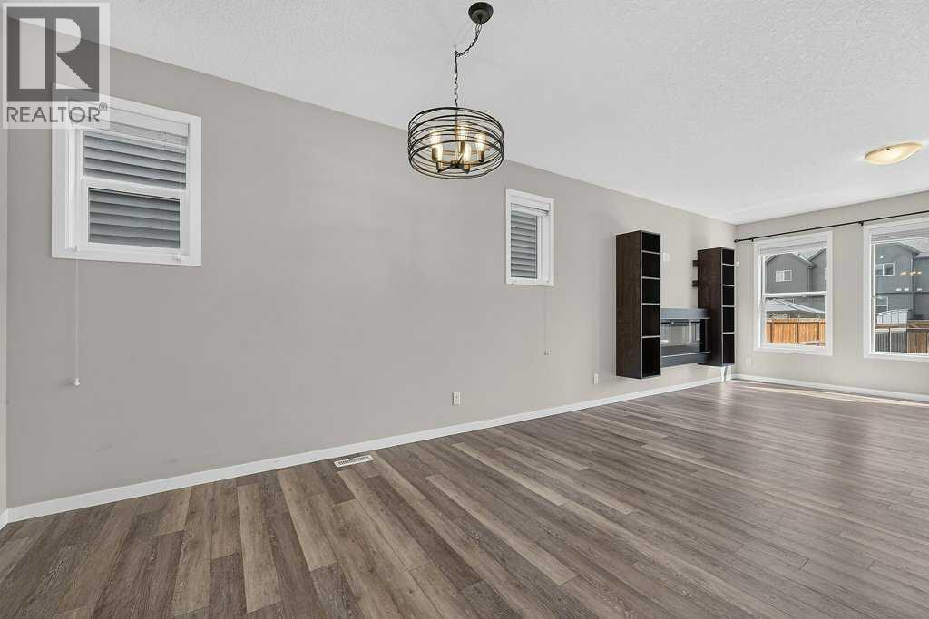 556 Belmont Heath SW - 21
