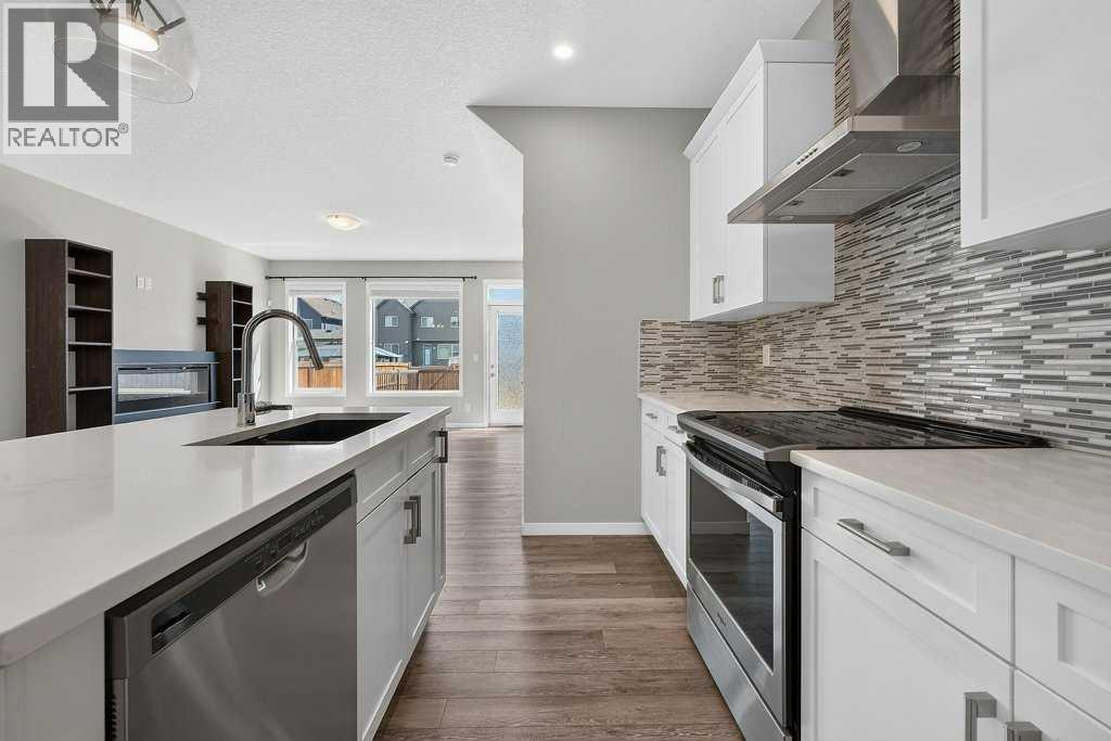 556 Belmont Heath SW - 19