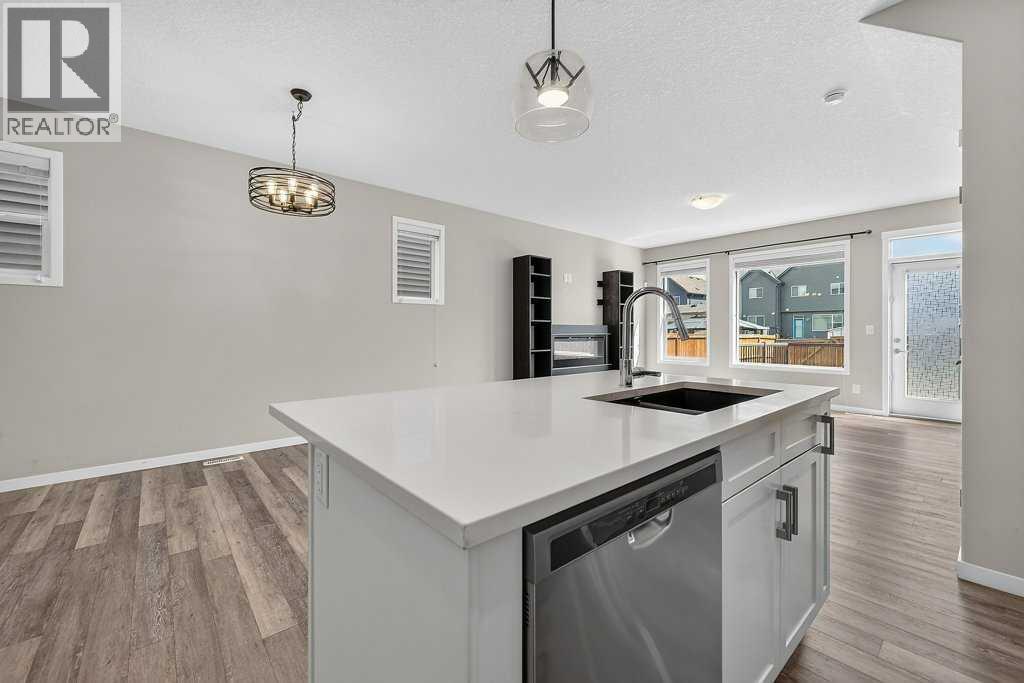 556 Belmont Heath SW - 20