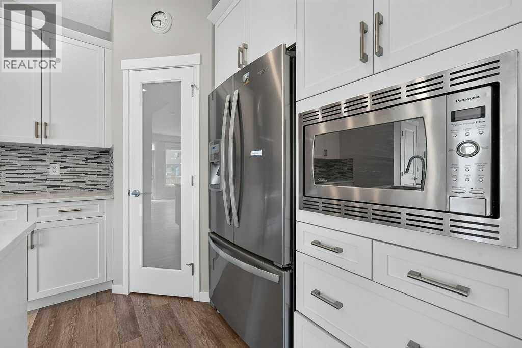 556 Belmont Heath SW - 17