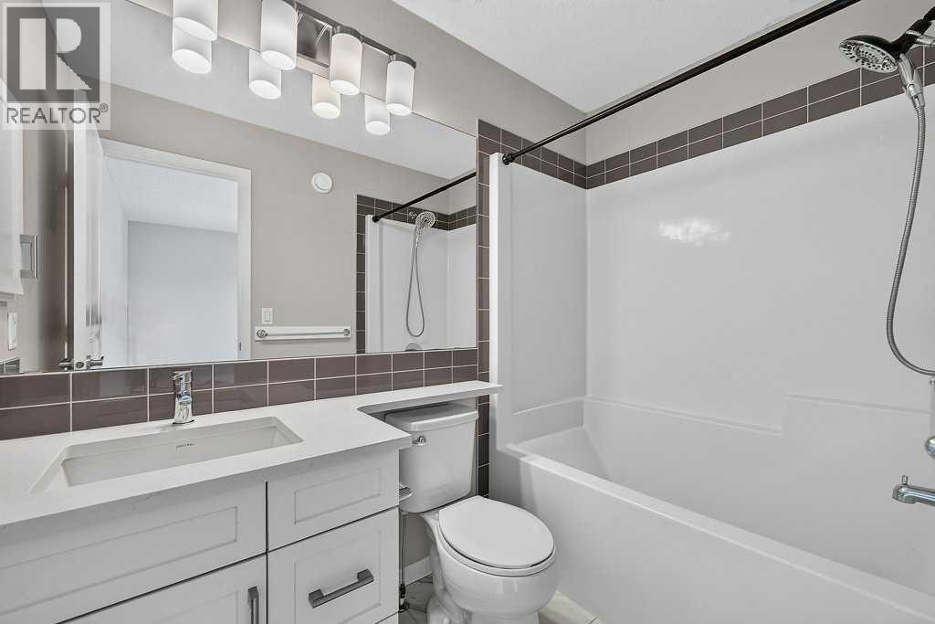 556 Belmont Heath SW - 33