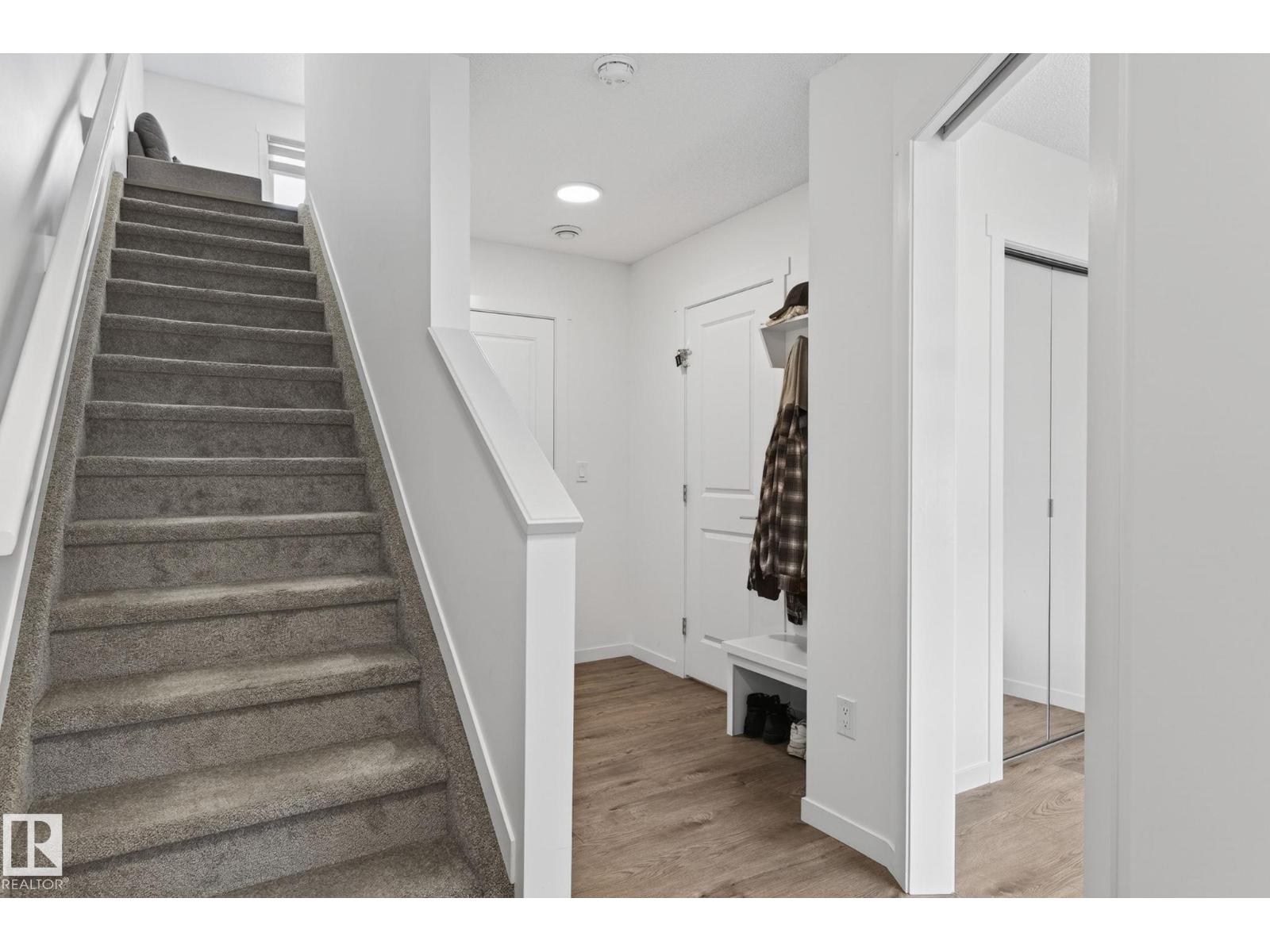#44 1025 SECORD PM NW - 32